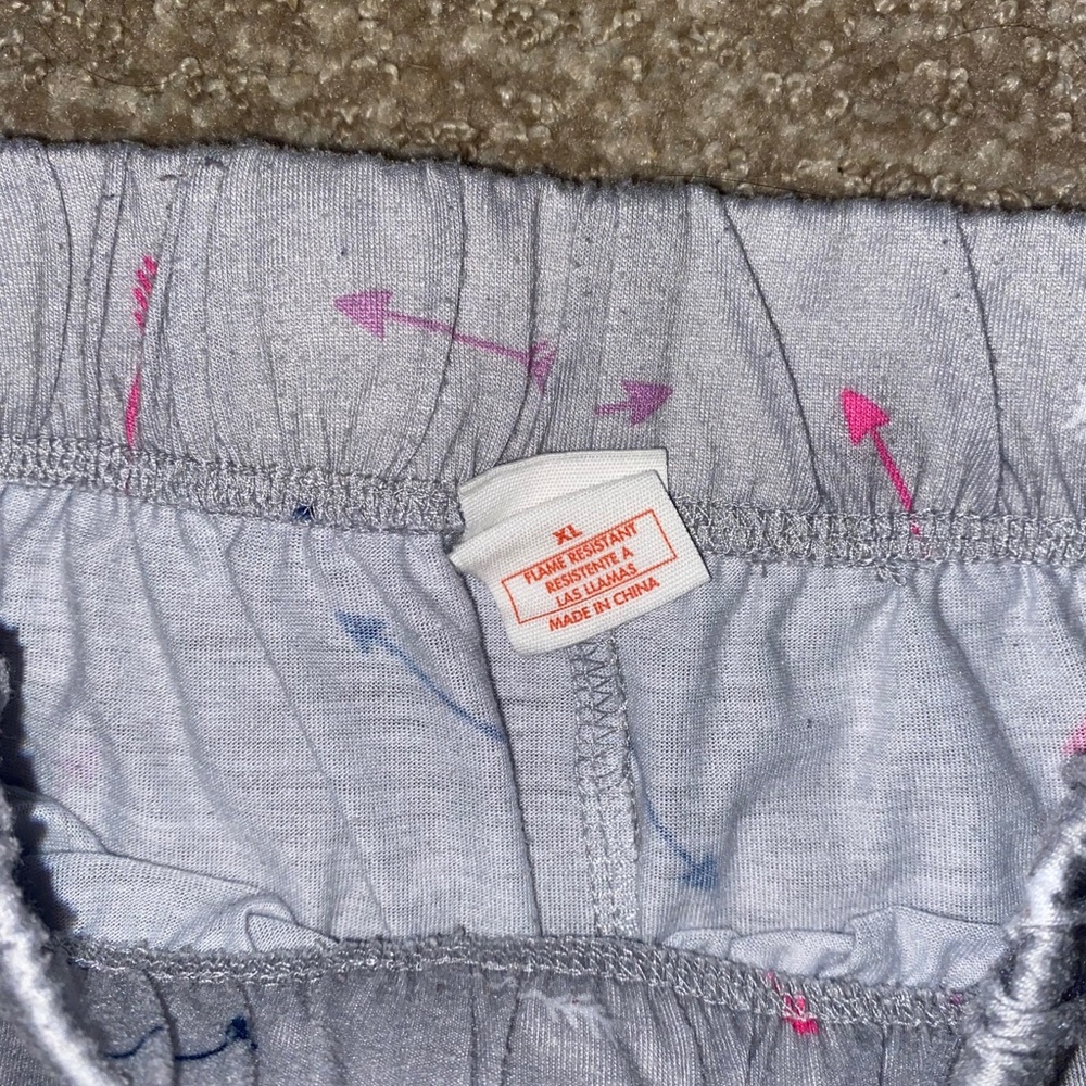 pjs - Picture 2 of 2